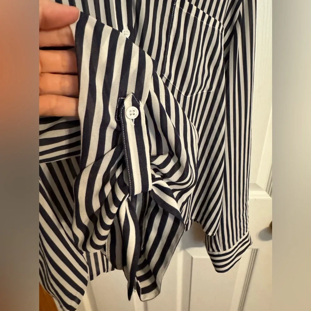 Chico’s Women’s White & Black Stripe Too w/ option 3/4 button strip ~ Size 3 - Picture 11 of 12